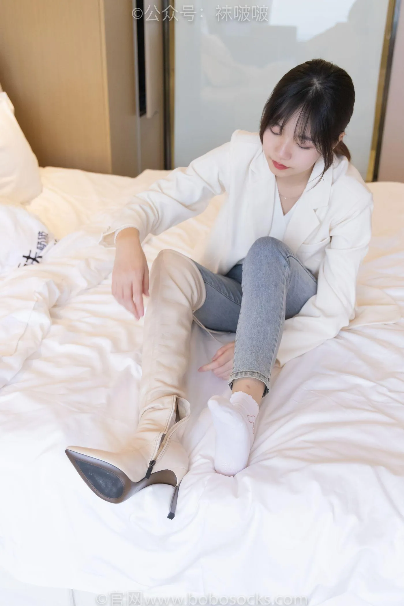 [BoBoSocks袜啵啵]NO.050 小甜豆-高跟长靴、白棉袜 [175P]插图5